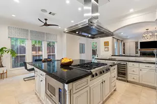 5313 Patrick Henry St, Bellaire, TX 77401 - Photo 19