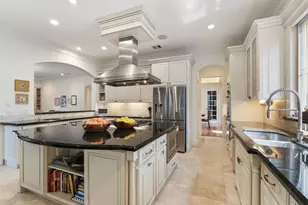 5313 Patrick Henry St, Bellaire, TX 77401 - Photo 15