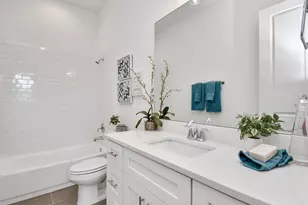 9005 Laverne Oak Ln, Houston, TX 77080 - Photo 9