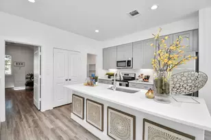 9005 Laverne Oak Ln, Houston, TX 77080 - Photo 11