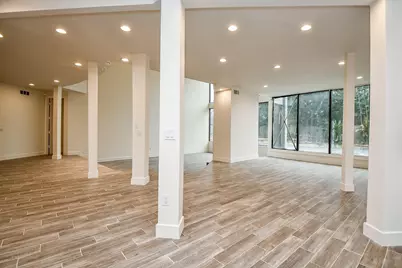 8115 Fondren Lake Drive, Houston, TX 77071 - Photo 3