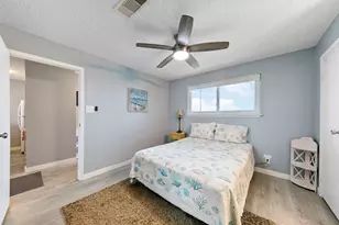 7600 Seawall Blvd, Galveston, TX 77551 - Photo 19