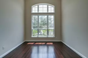 4606 Sky Harbor Ct, Sugar Land, TX 77479 - Photo 9