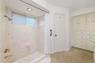 11838 Riverview Dr, Houston, TX 77077 - Photo 25
