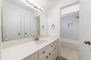 11838 Riverview Dr, Houston, TX 77077 - Photo 17