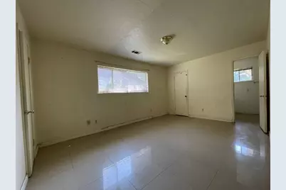 7106 Pella Dr, Houston, TX 77036 - Photo 15