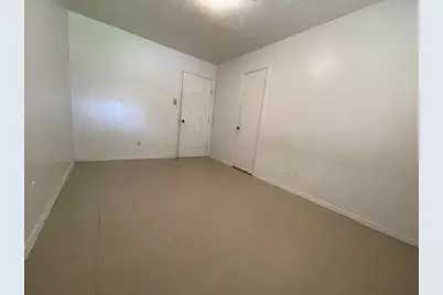 7106 Pella Dr, Houston, TX 77036 - Photo 21