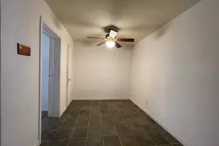 7106 Pella Dr, Houston, TX 77036 - Photo 13