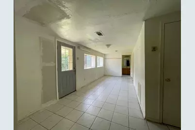 7106 Pella Dr, Houston, TX 77036 - Photo 25