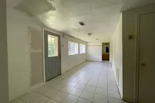 7106 Pella Dr, Houston, TX 77036 - Photo 25