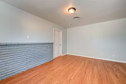 2946 Dragonwick Drive, Houston, TX 77045 - Photo 23