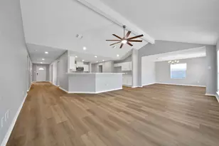 7706 Kempsey Ln, Houston, TX 77040 - Photo 11