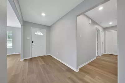 7706 Kempsey Lane, Houston, TX 77040 - Photo 9