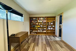 4012 Hillcrest St, Liberty, TX 77575 - Photo 7