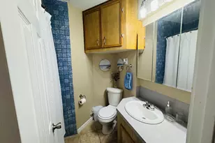 4012 Hillcrest St, Liberty, TX 77575 - Photo 9