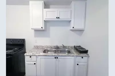 11 Norwood Street #6, Houston, TX 77011 - Photo 3