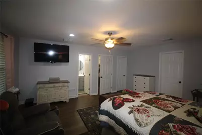 1319 N Tammye Lane W, Madisonville, TX 77864 - Photo 13