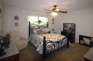 1319 N Tammye Ln W, Madisonville, TX 77864 - Photo 7