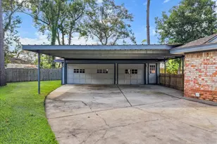 2904 Frostwood Cir, Dickinson, TX 77539 - Photo 43