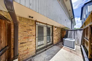 1715 Moritz Dr, Houston, TX 77055 - Photo 27