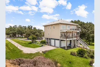 814 Hall Avenue, Seabrook, TX 77586 - Photo 39