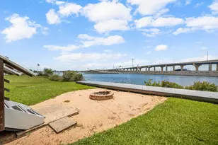 814 Hall Ave, Seabrook, TX 77586 - Photo 33