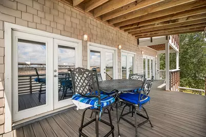 814 Hall Avenue, Seabrook, TX 77586 - Photo 9