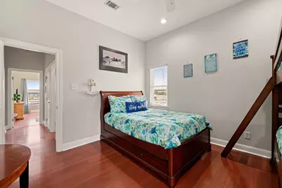 814 Hall Avenue, Seabrook, TX 77586 - Photo 25