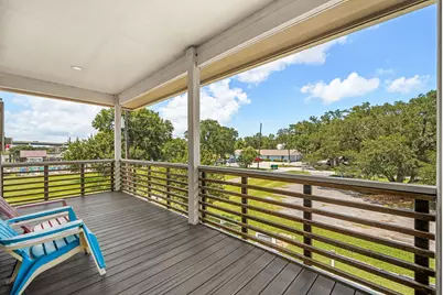 814 Hall Avenue, Seabrook, TX 77586 - Photo 15