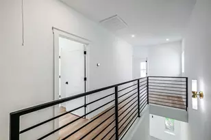 5014 Creekmont Dr, Houston, TX 77091 - Photo 15