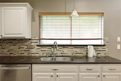 16306 Ash Point Lane, Sugar Land, TX 77498 - Photo 15