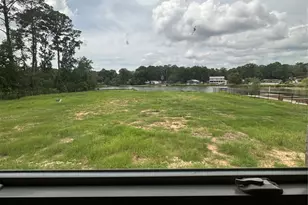 13248 Lake Conroe Bay Rd, Willis, TX 77318 - Photo 13