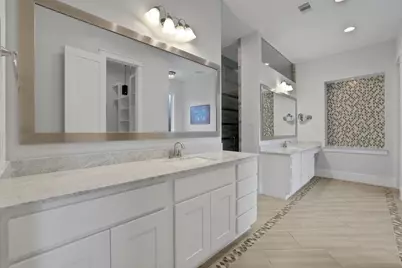 8558 Ridgepoint Drive, Houston, TX 77055 - Photo 33