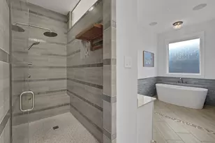 8558 Ridgepoint Dr, Houston, TX 77055 - Photo 35