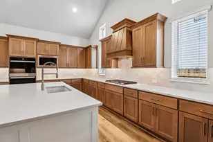 15906 Iris Mdw Dr, Conroe, TX 77302 - Photo 17