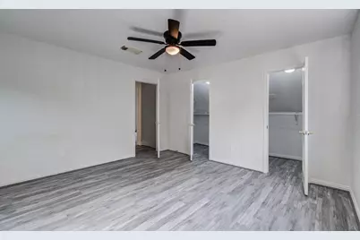 812 Stone Mountain Drive, Conroe, TX 77302 - Photo 19