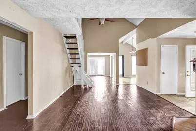 3 Chuckwagon Court, Angleton, TX 77515 - Photo 7