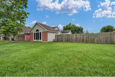 3 Chuckwagon Court, Angleton, TX 77515 - Photo 3
