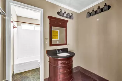 3 Chuckwagon Court, Angleton, TX 77515 - Photo 23