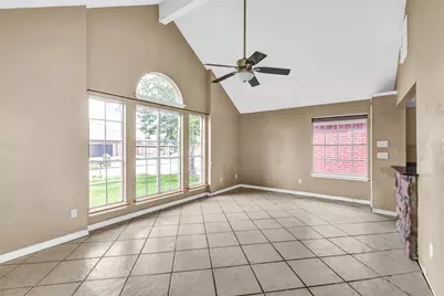 3 Chuckwagon Court, Angleton, TX 77515 - Photo 9