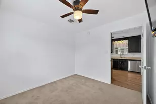 9858 Sageaspen Ln, Houston, TX 77089 - Photo 9