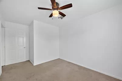 9858 Sageaspen Lane, Houston, TX 77089 - Photo 17