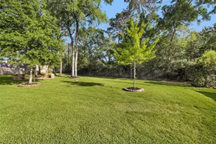 25702 Balsamwood Dr, Tomball, TX 77375 - Photo 43