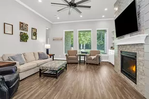 25702 Balsamwood Dr, Tomball, TX 77375 - Photo 17