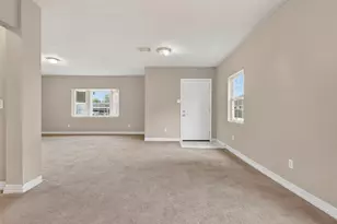 1315 E 33rd St, Houston, TX 77022 - Photo 11