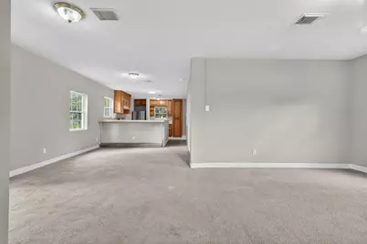 1315 E 33rd Street, Houston, TX 77022 - Photo 9