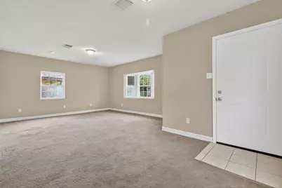 1315 E 33rd Street, Houston, TX 77022 - Photo 5