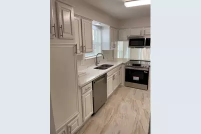 2850 Creekway Circle, Missouri City, TX 77459 - Photo 11