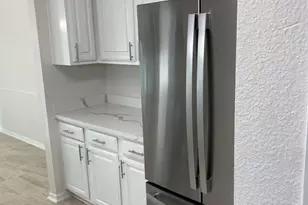 2850 Creekway Cir, Missouri City, TX 77459 - Photo 13