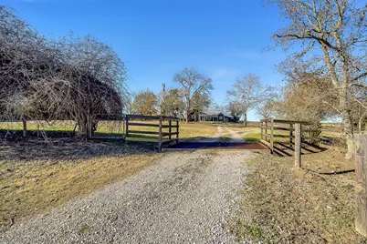 1005 Church Road, Brenham, TX 77833 - Photo 39